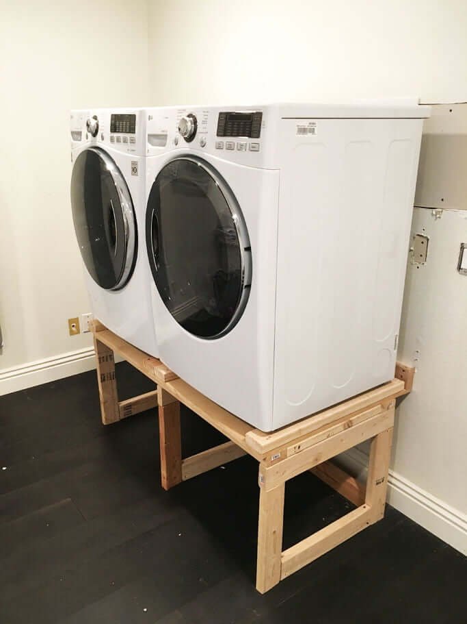 Washing machine and store dryer stand