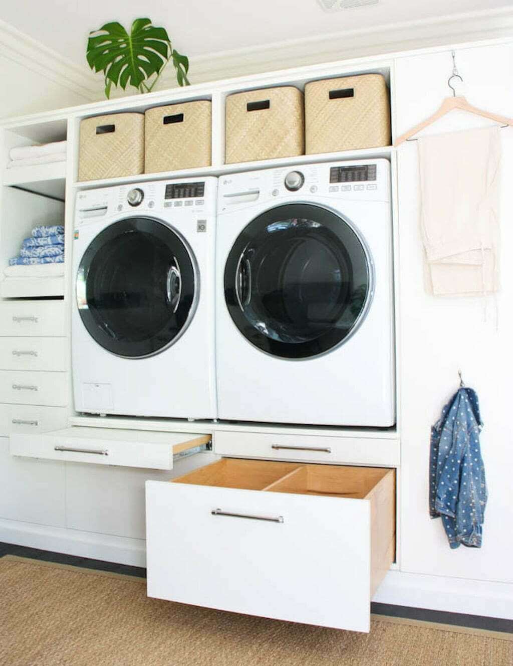 Washing machine & Tumble dryer cabinet incl pull-out shelf