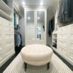 Small-Walk-In-Closet
