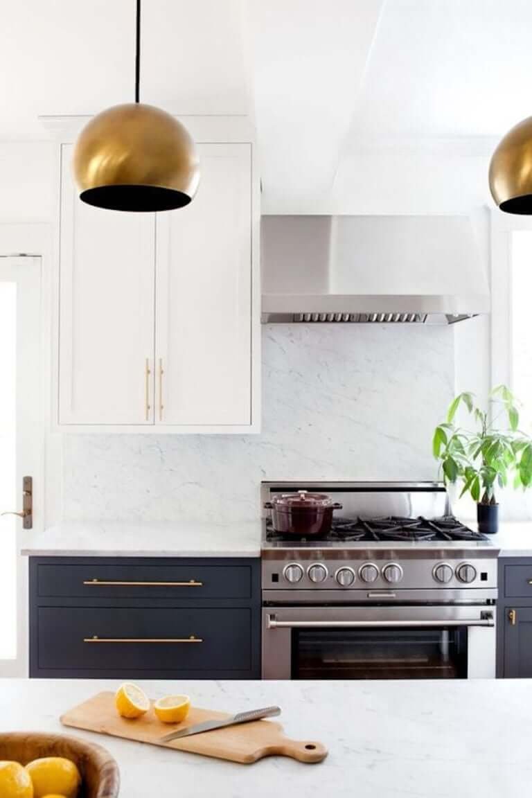Solid Backsplash Behind Stove The Genius Hack That Saves You Scrubbing!