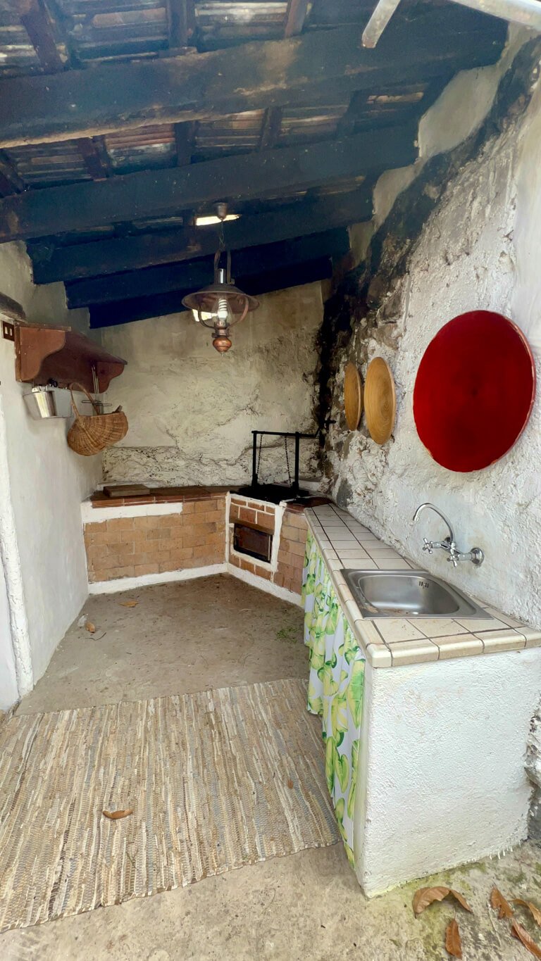 Outdoor kitchen in Canary Islands with outdoor sink and grill